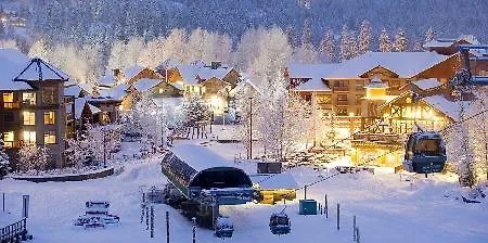 First Tracks Lodge Whistler 4*,