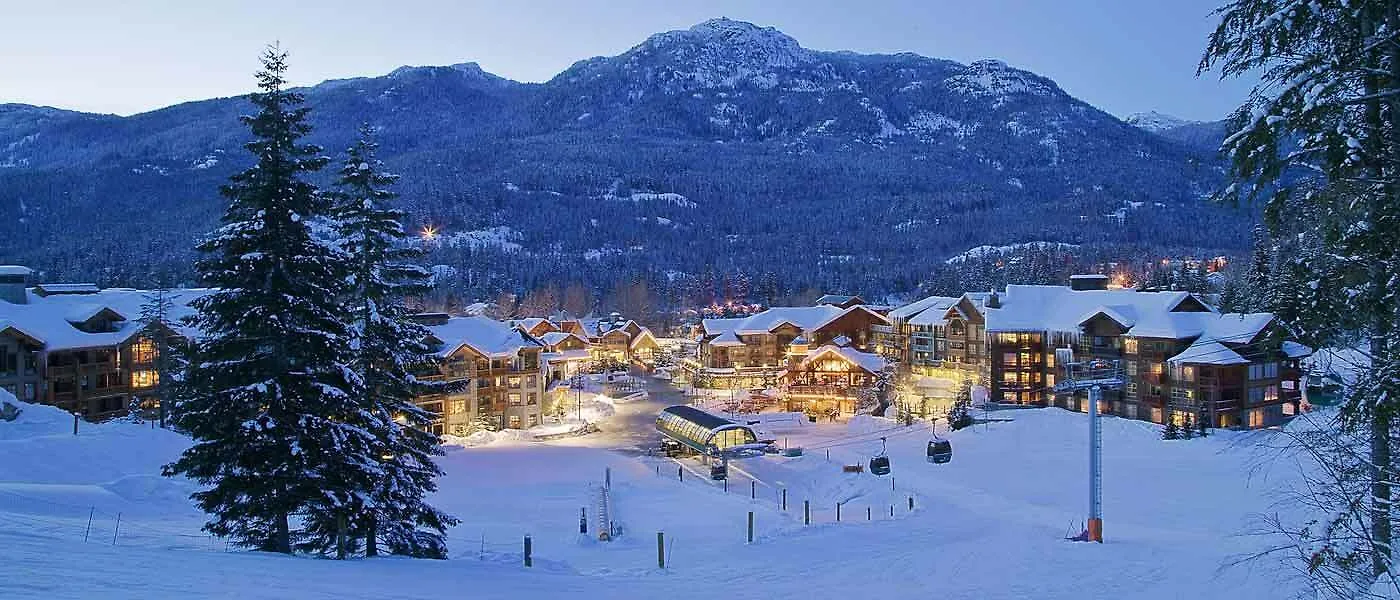 **** Apartahotel First Tracks Lodge Whistler Canadá